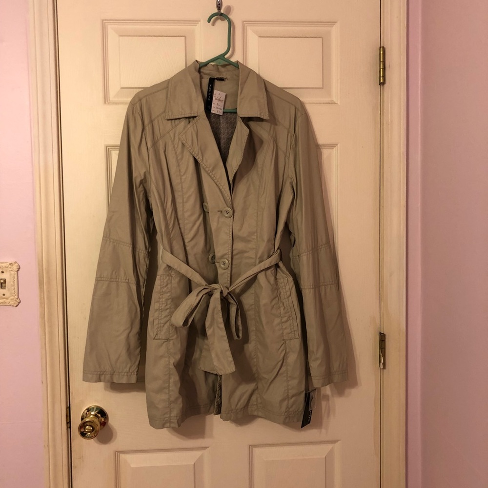Rain jacket - Picture 4 of 4